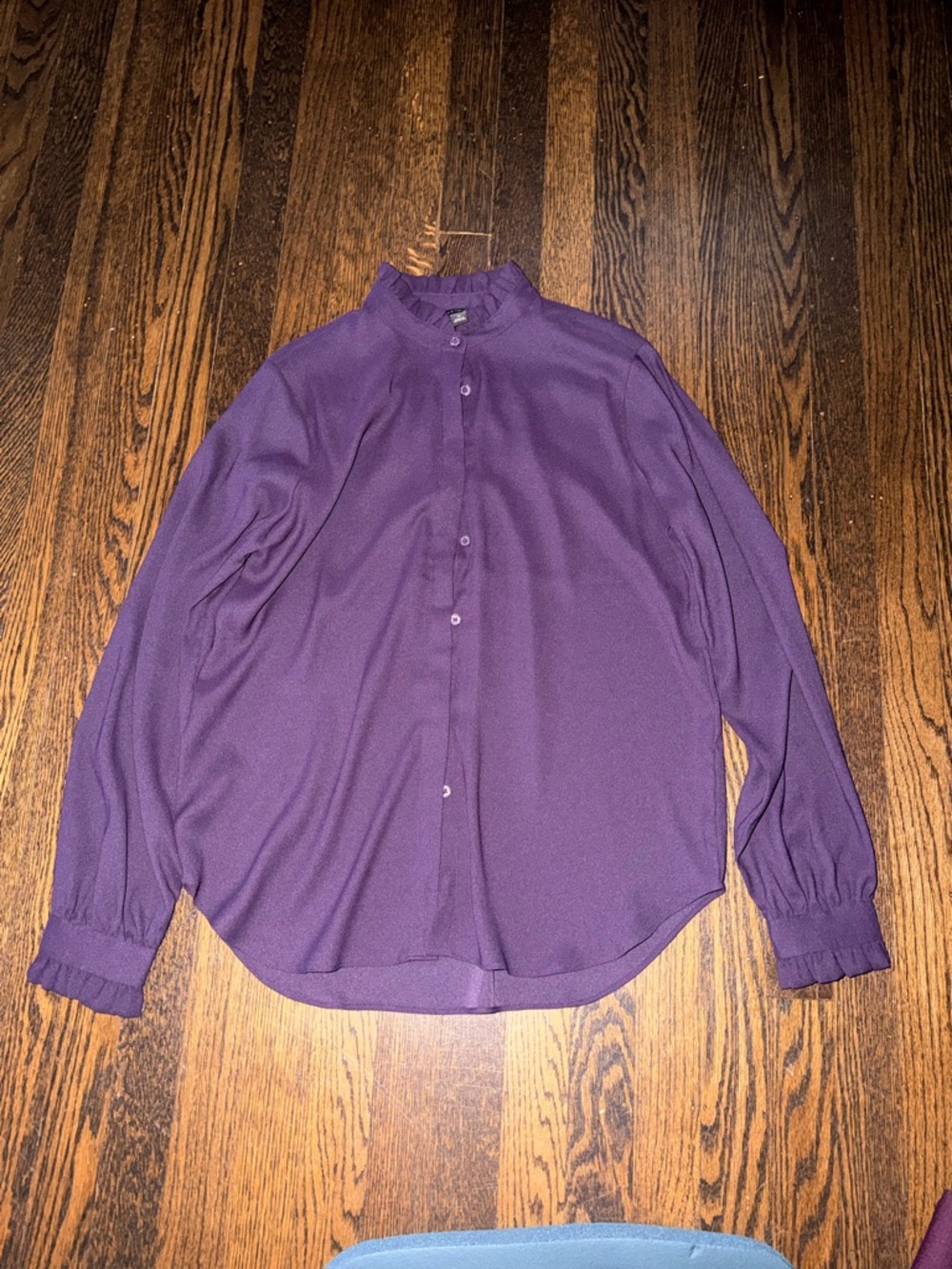 Ann Taylor Purple Long Sleeve Button-Up Blouse xs